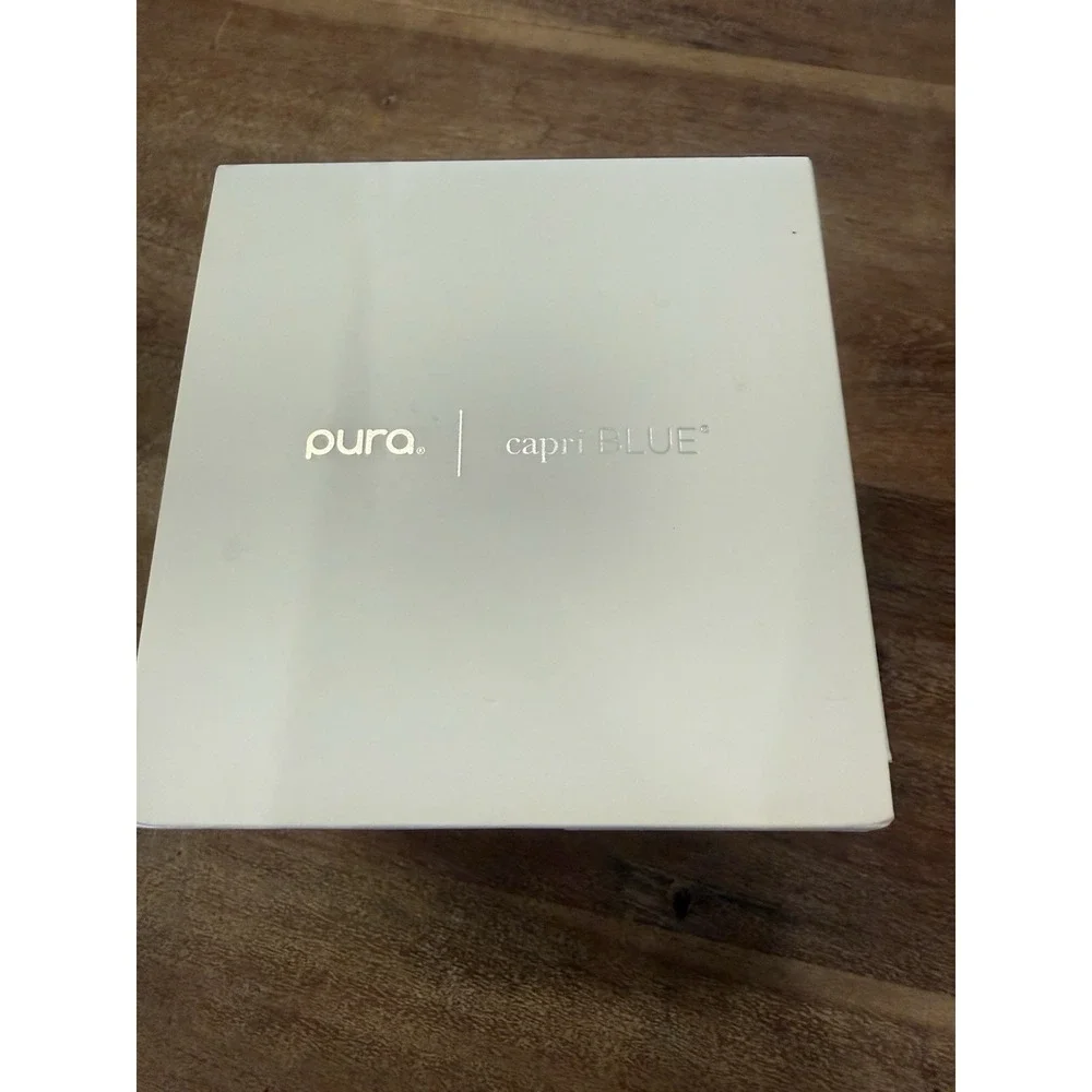 Pura 4 Home Diffuser Capri Blue Starter Kit w/4 Refill Brand New Nordstrom $130
